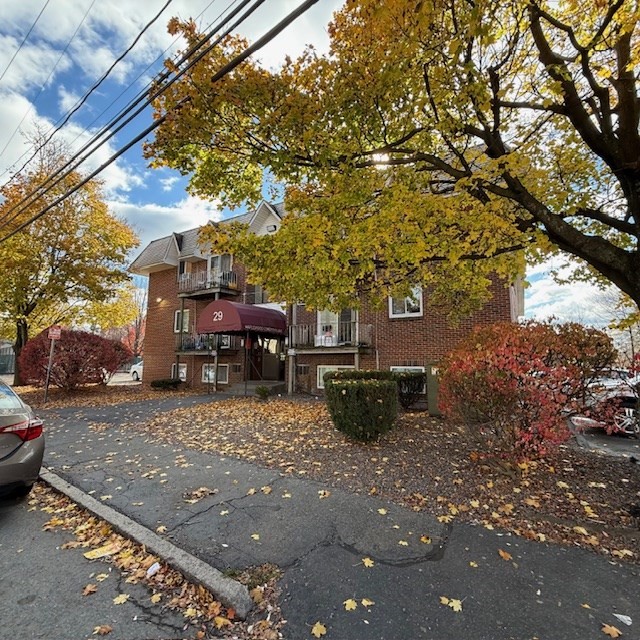 29 Gordon St Unit 107, Framingham, MA 01702 - Image 2