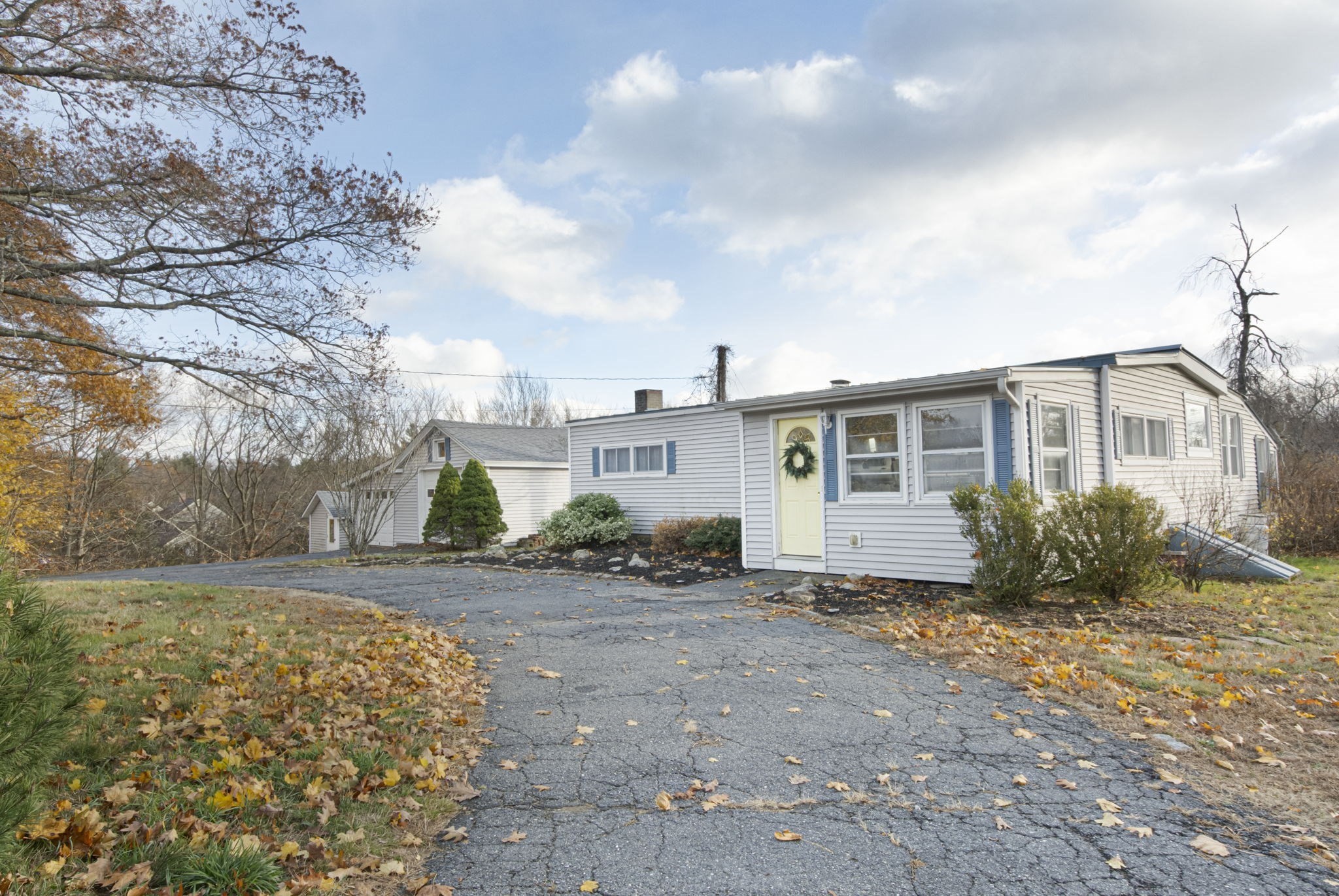 155 County Rd, Ashby, MA 01431 - Image 2