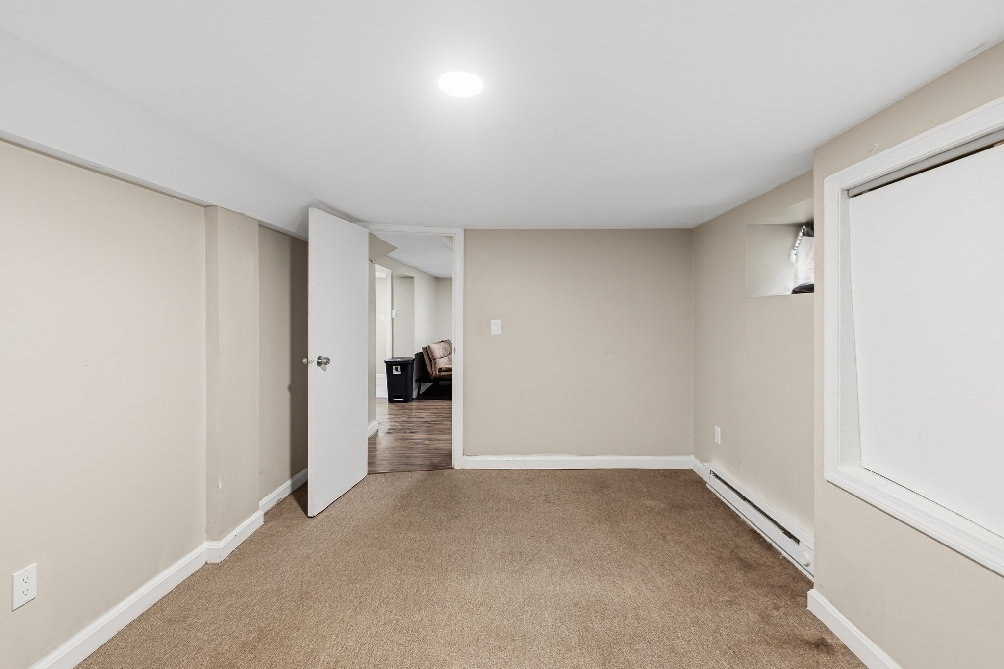 363 Earle St, New Bedford, MA 02746 - Image 17