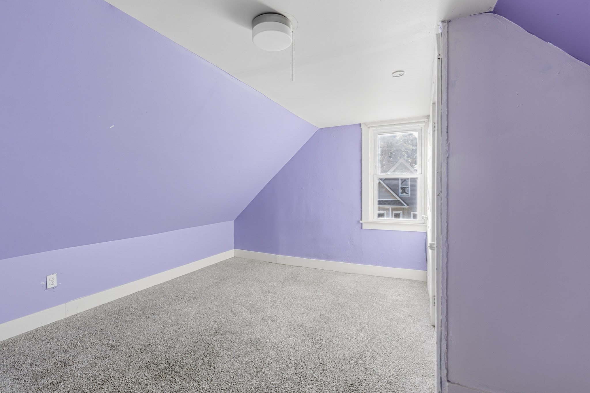 363 Earle St, New Bedford, MA 02746 - Image 9