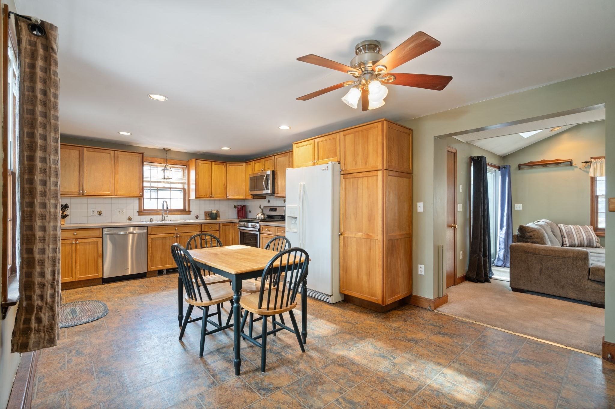 37 Glendale St, Maynard, MA 01754 - Image 11