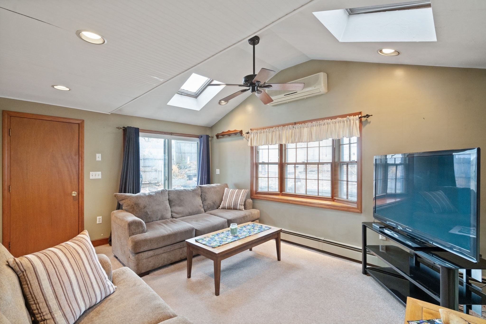 37 Glendale St, Maynard, MA 01754 - Image 7