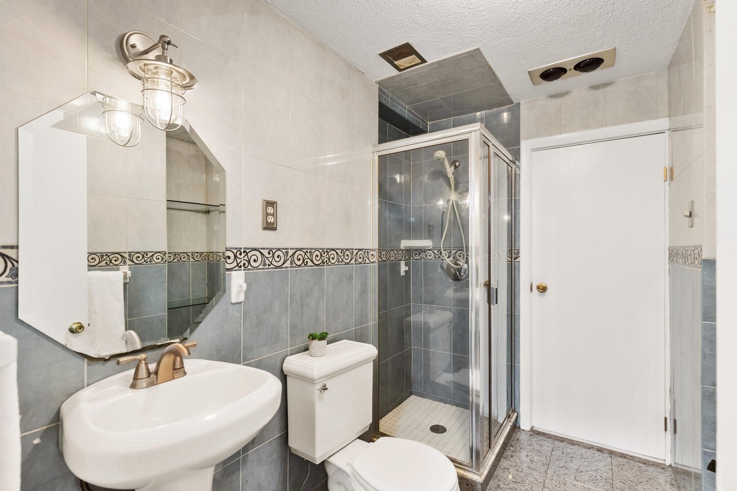 2 McIntyre Road, Saugus, MA 01906 - Image 24