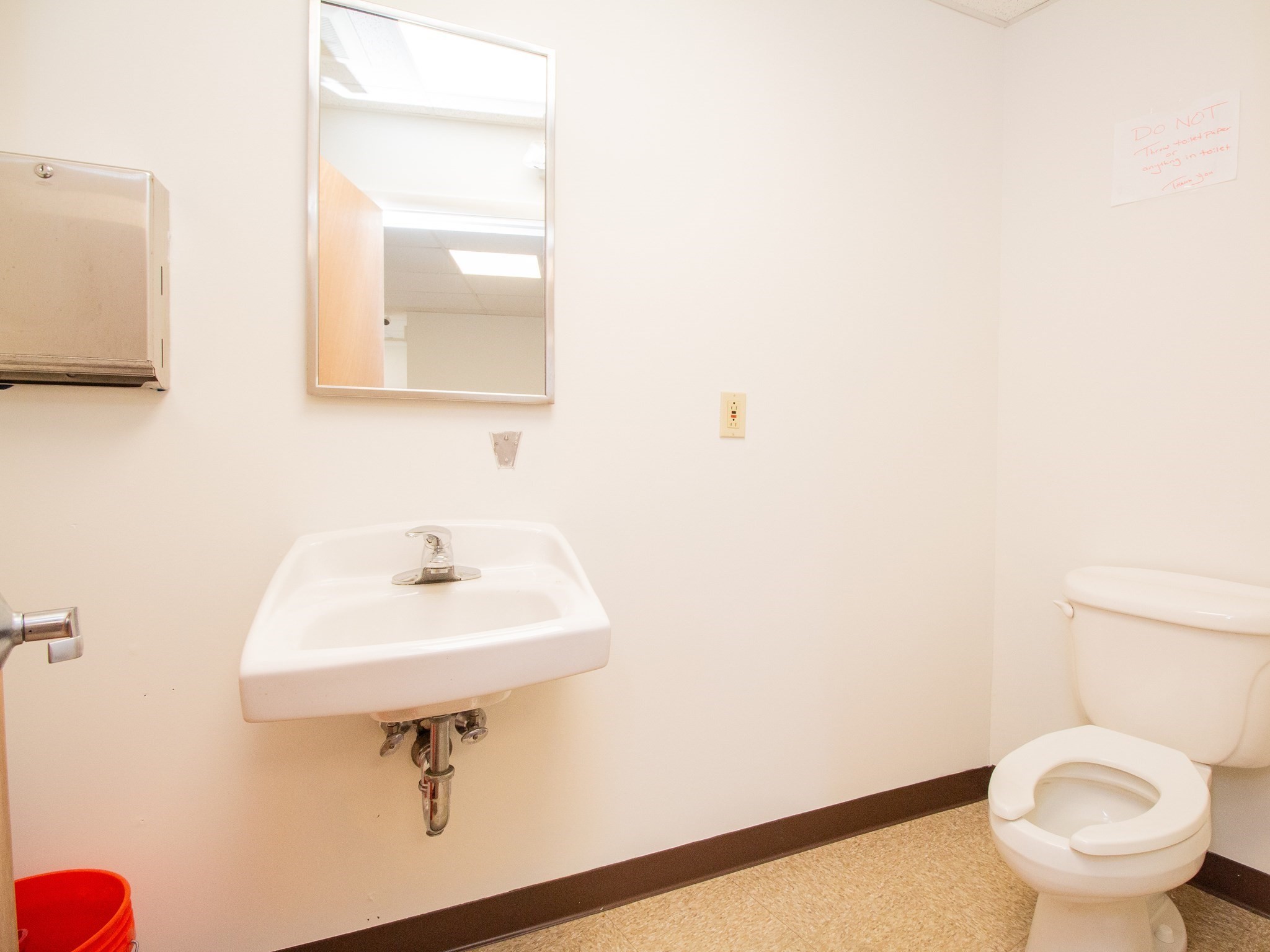 9 Stafford St, Worcester, MA 01603 - Image 12