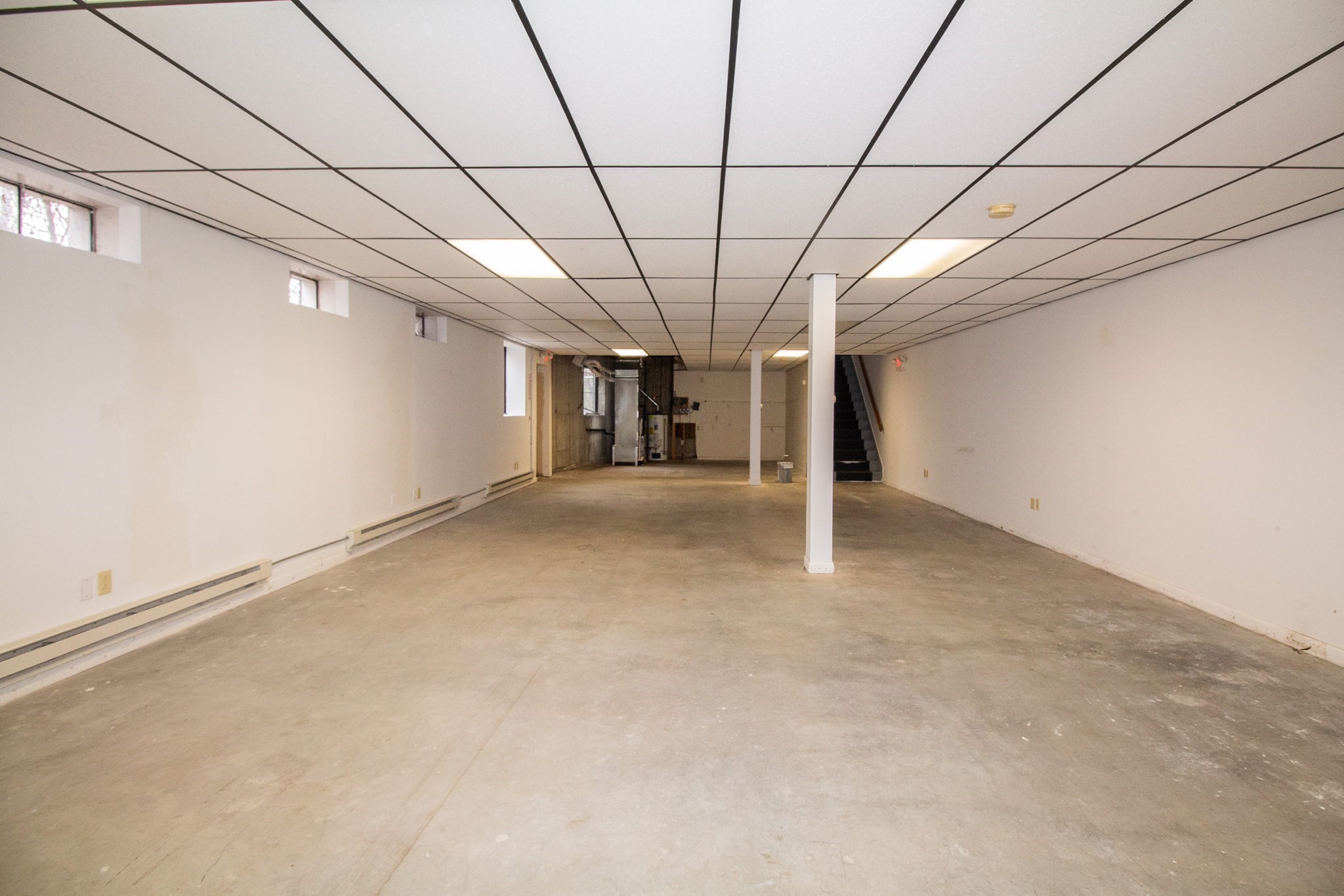 9 Stafford St, Worcester, MA 01603 - Image 16