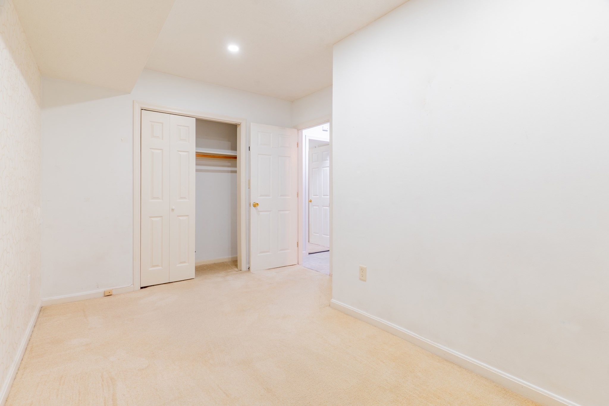 4873 Washington St Unit 1, West Roxbury, Boston, MA 02132 - Image 32
