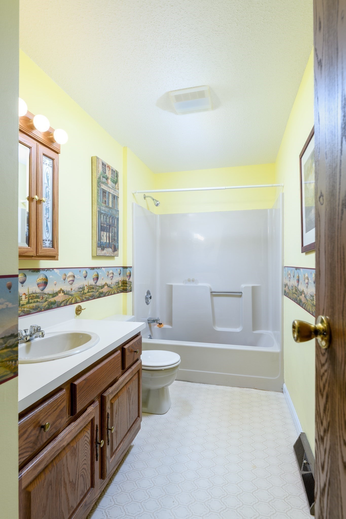 177 Chapman Pl Unit 177, Leominster, MA 01453 - Image 13