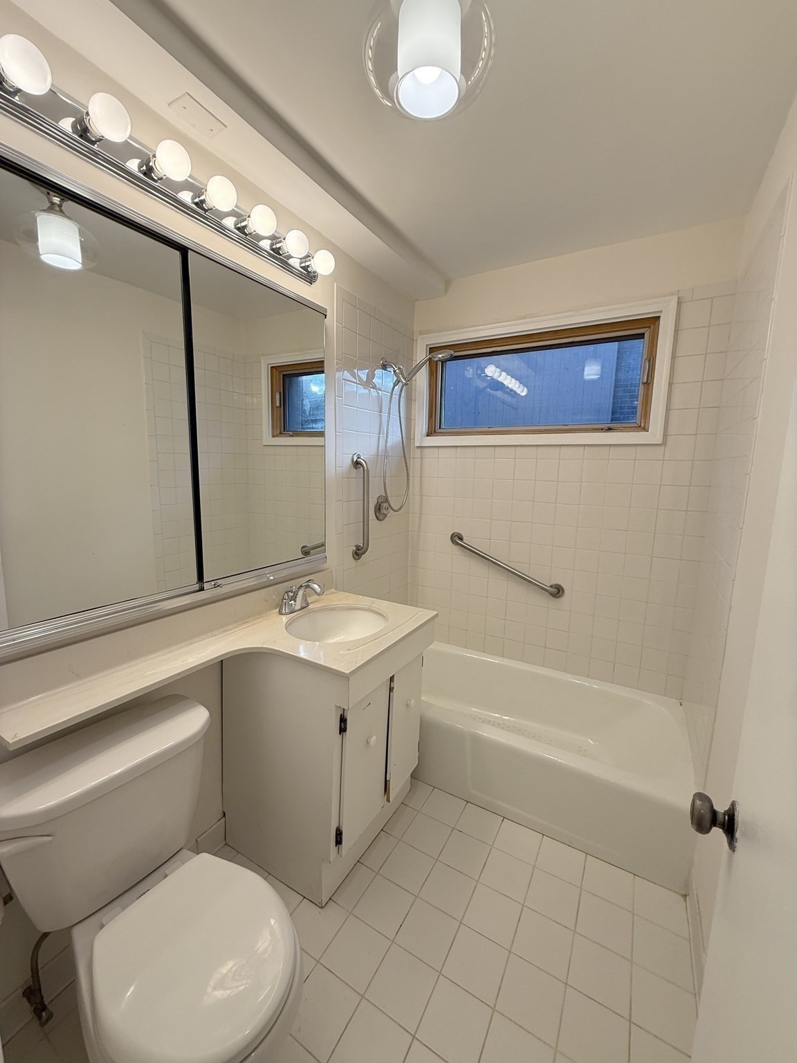 42 Shrewsbury Green Dr Unit F, Shrewsbury, MA 01545 - Image 10