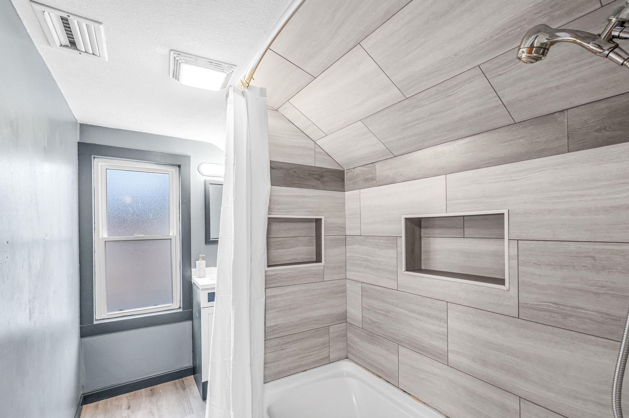 201 Verge St, Springfield, MA 01129 - Image 30