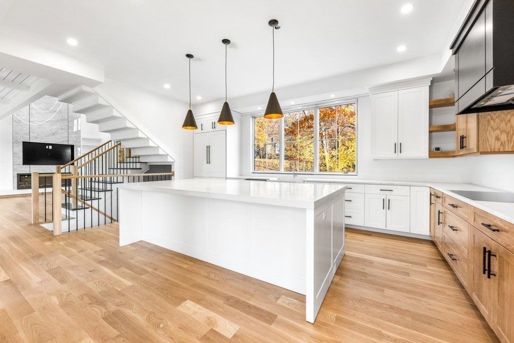 12 Hill Street, Needham, MA 02494 - Image 2