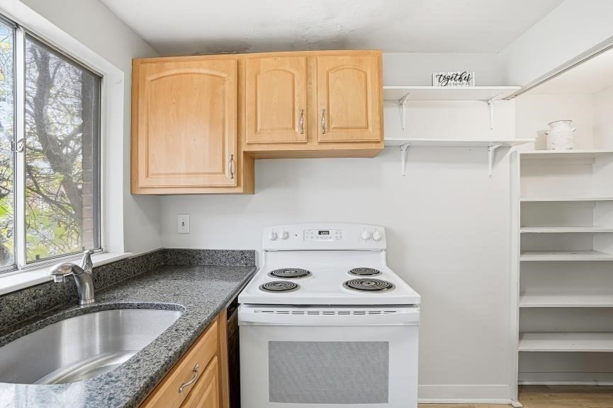 8 Bishop Dr Unit 8, Framingham, MA 01702 - Image 14