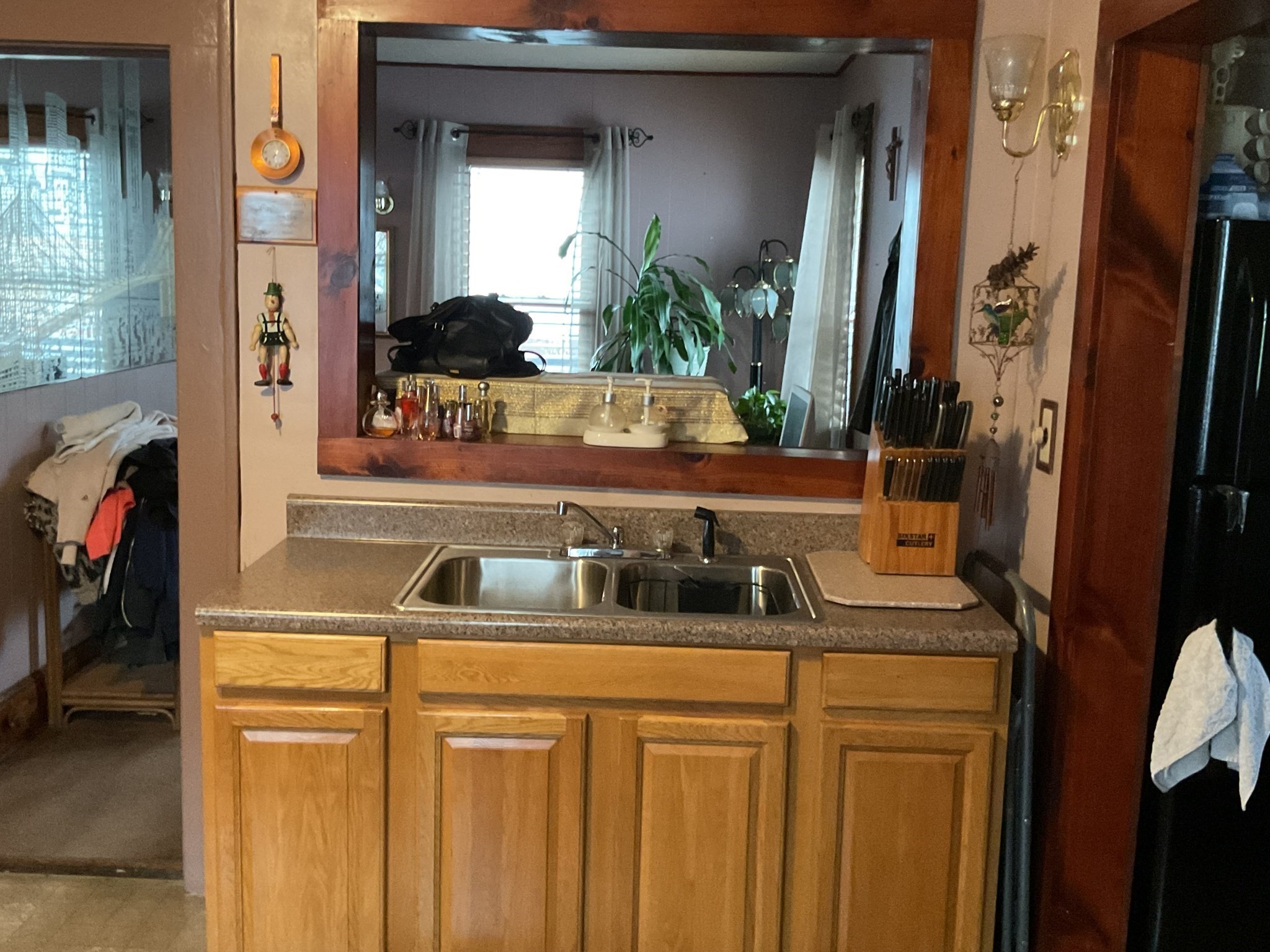 9 Montgomery Street, Westfield, MA 01085 - Image 2