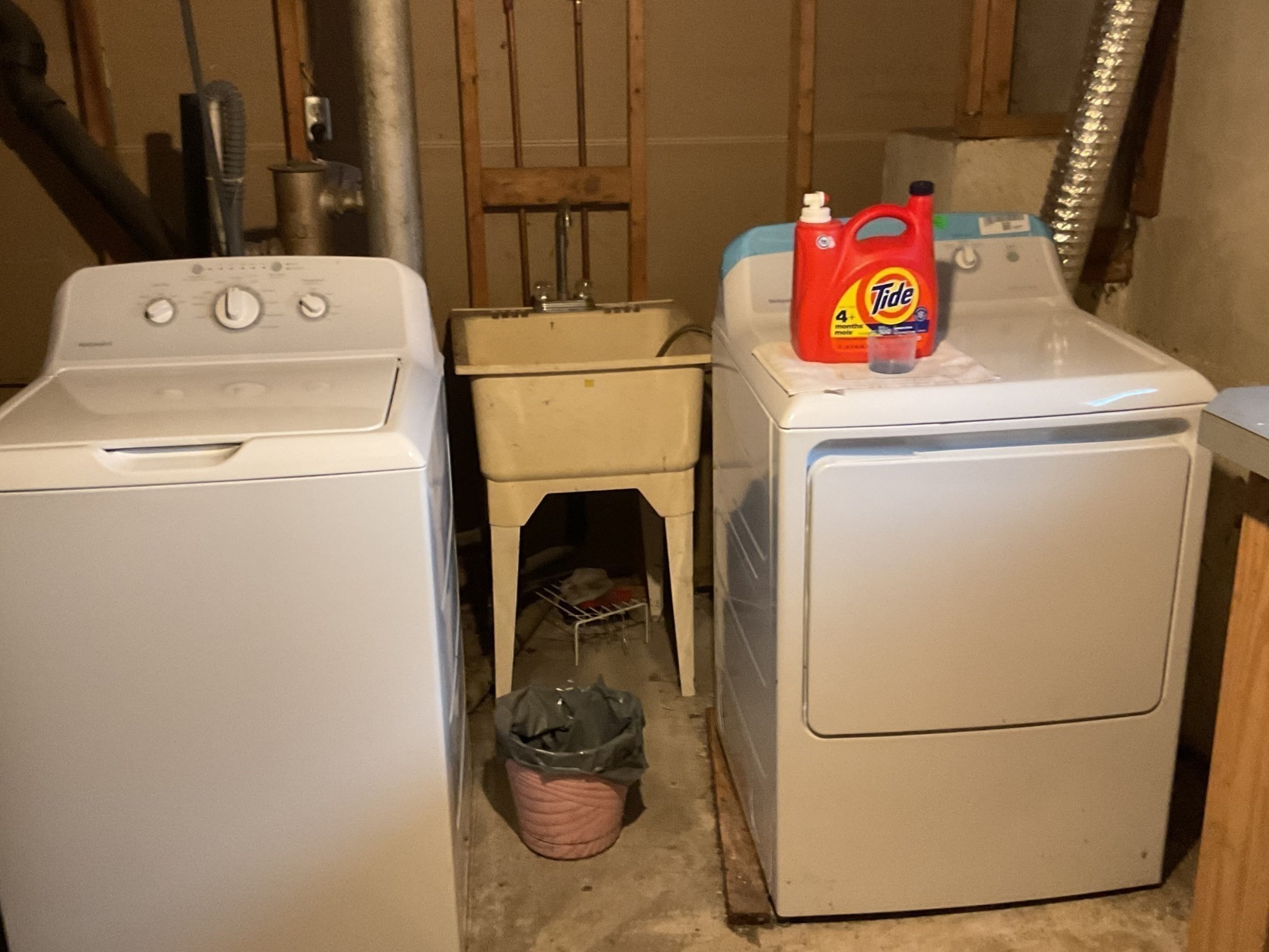 9 Montgomery Street, Westfield, MA 01085 - Image 26