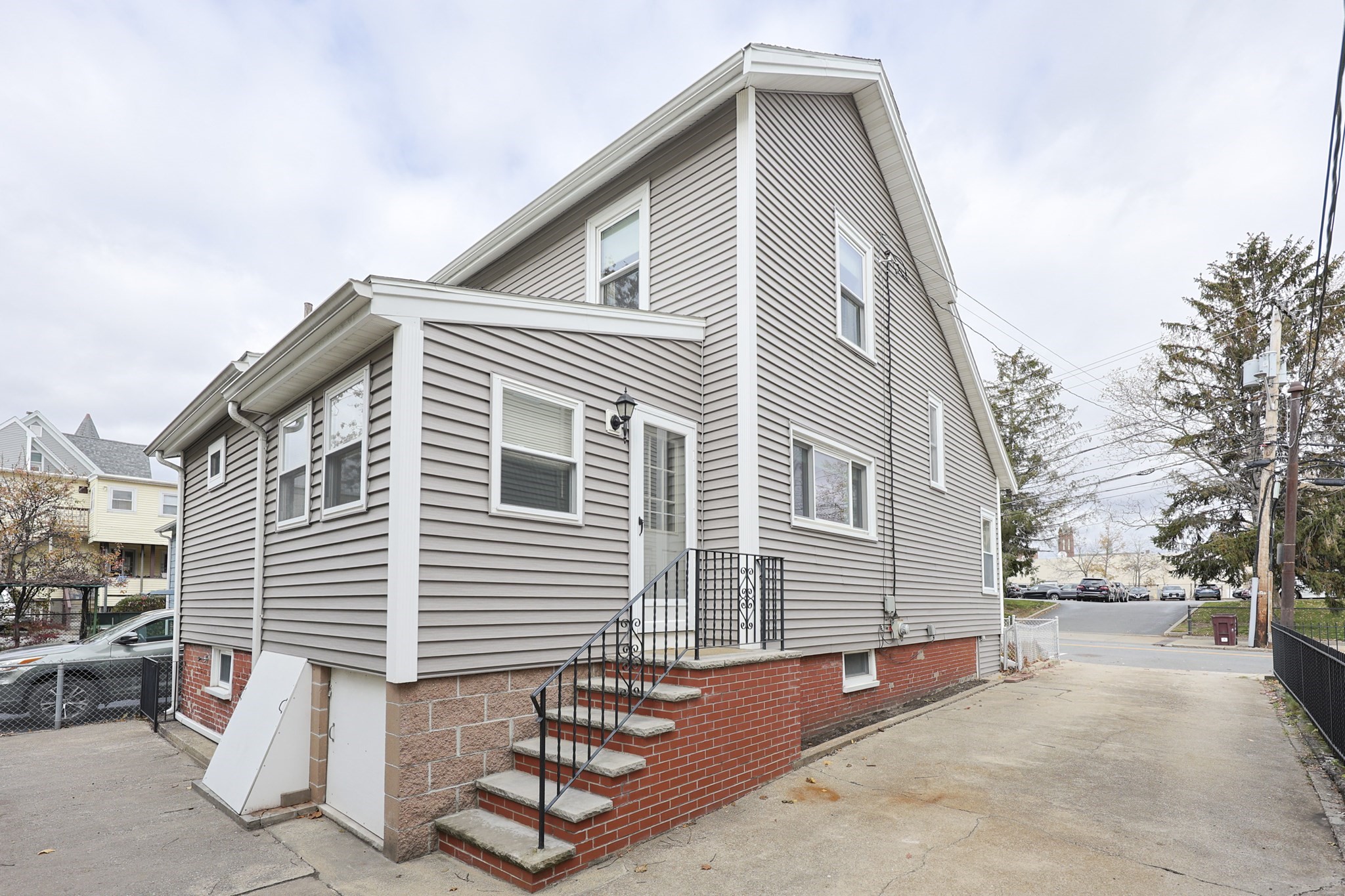 580 Second Street, Everett, MA 02149 - Image 2