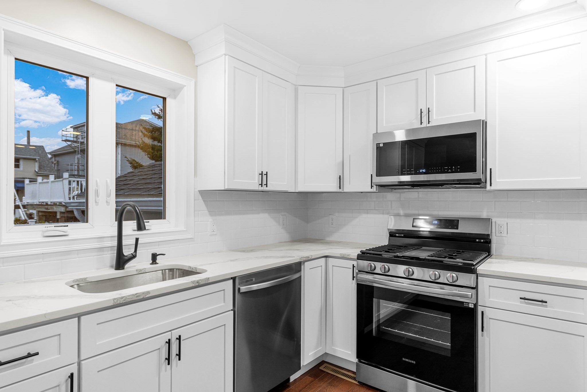 34 Alsop St, Fall River, MA 02723 - Image 17