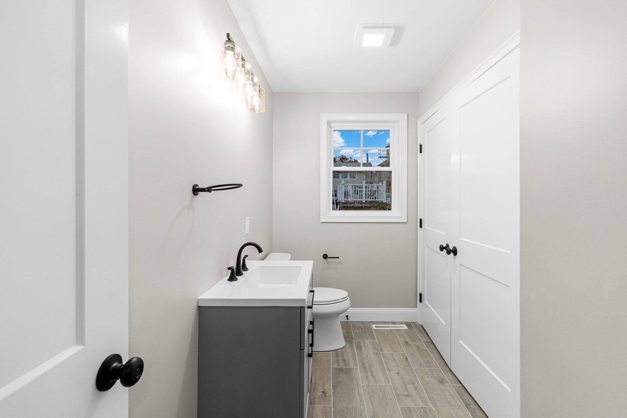 34 Alsop St, Fall River, MA 02723 - Image 25