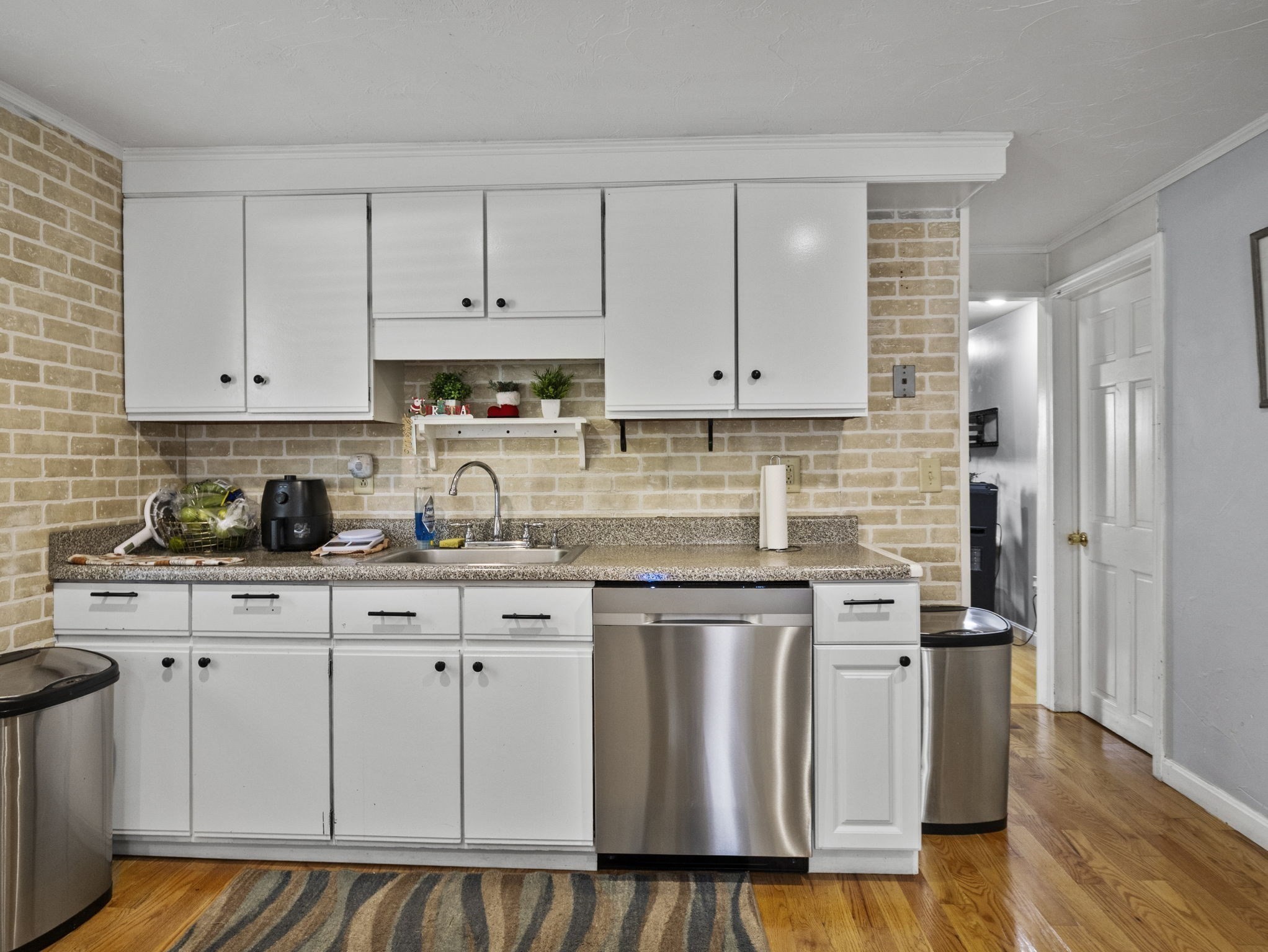 115 W Main St, Marlborough, MA 01752 - Image 9