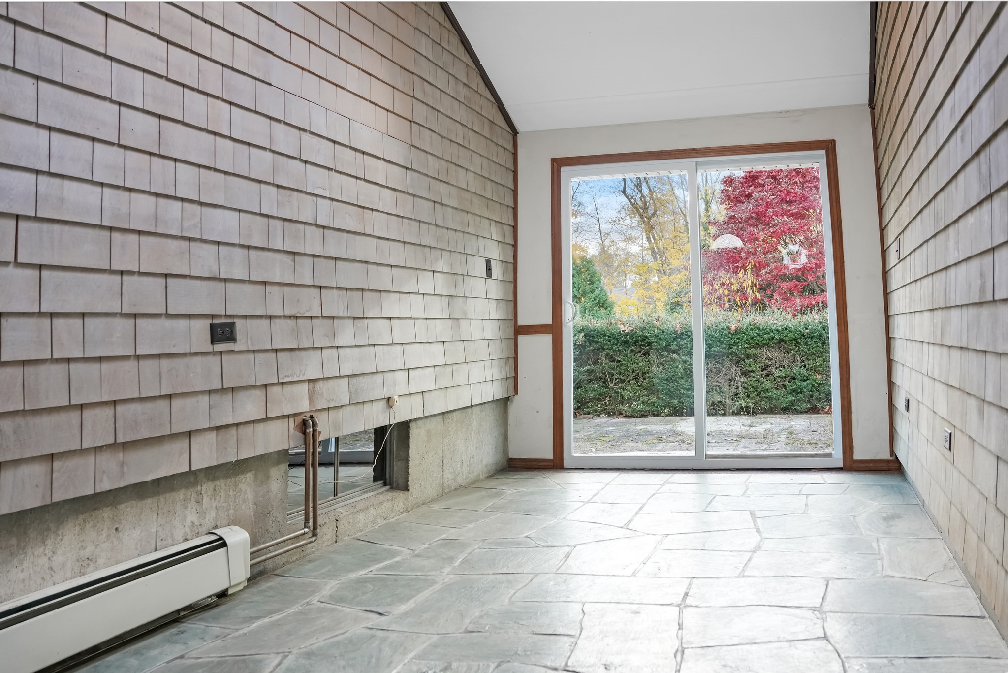 135 Old Westport Road, Dartmouth, MA 02747 - Image 17