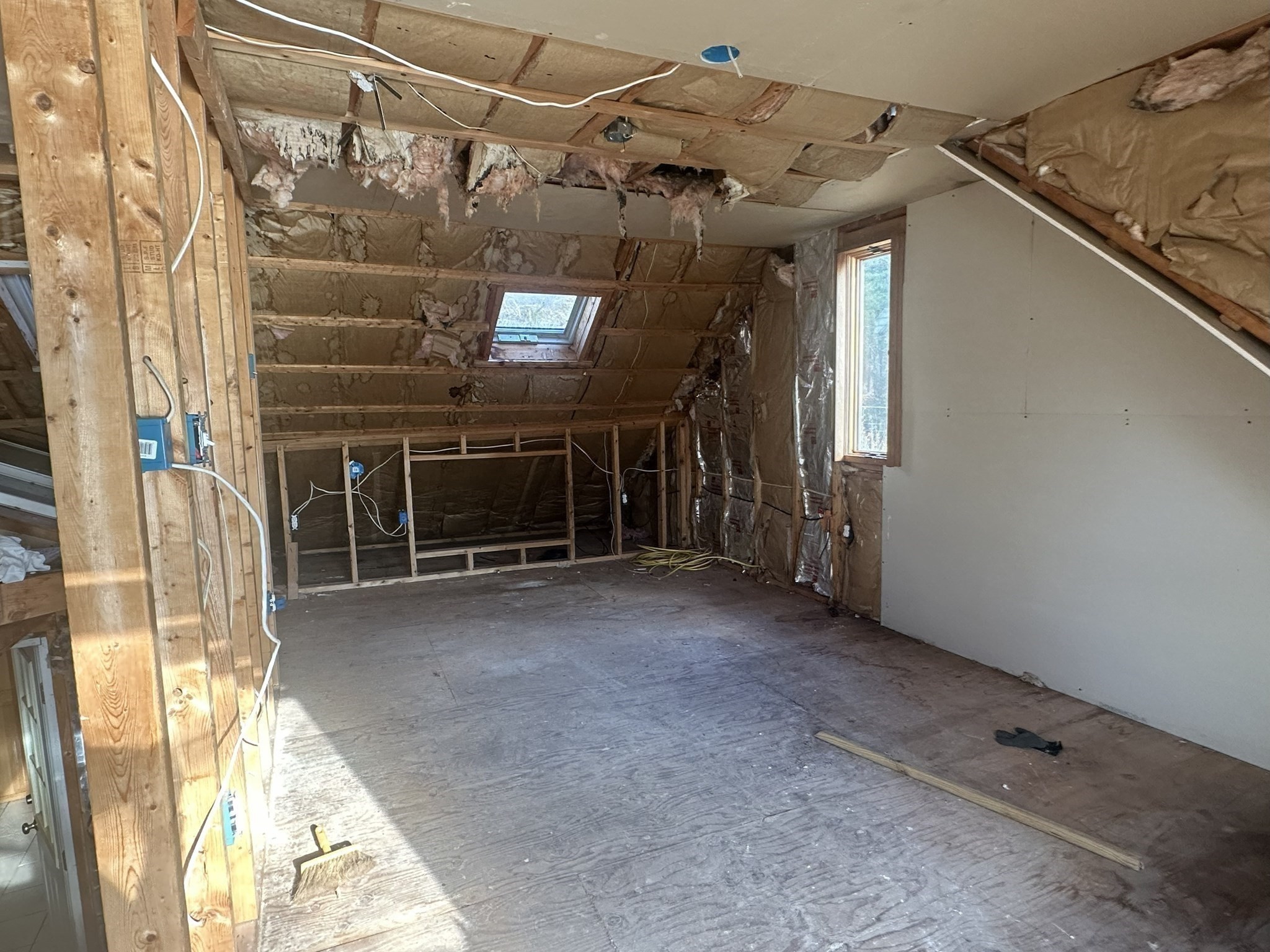 86 Lakeview Ave, Taunton, MA 02780 - Image 12