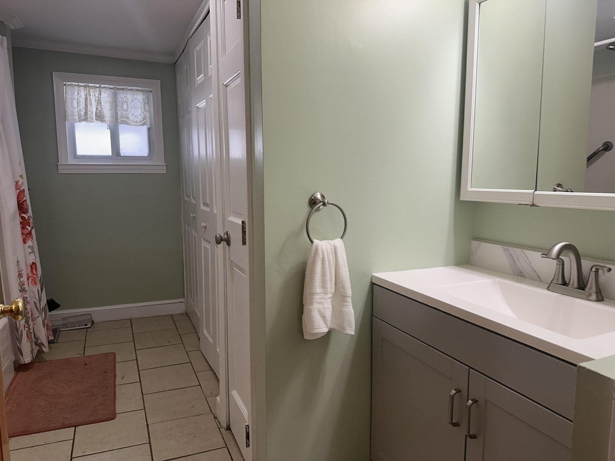 86 Lakeview Ave, Taunton, MA 02780 - Image 8