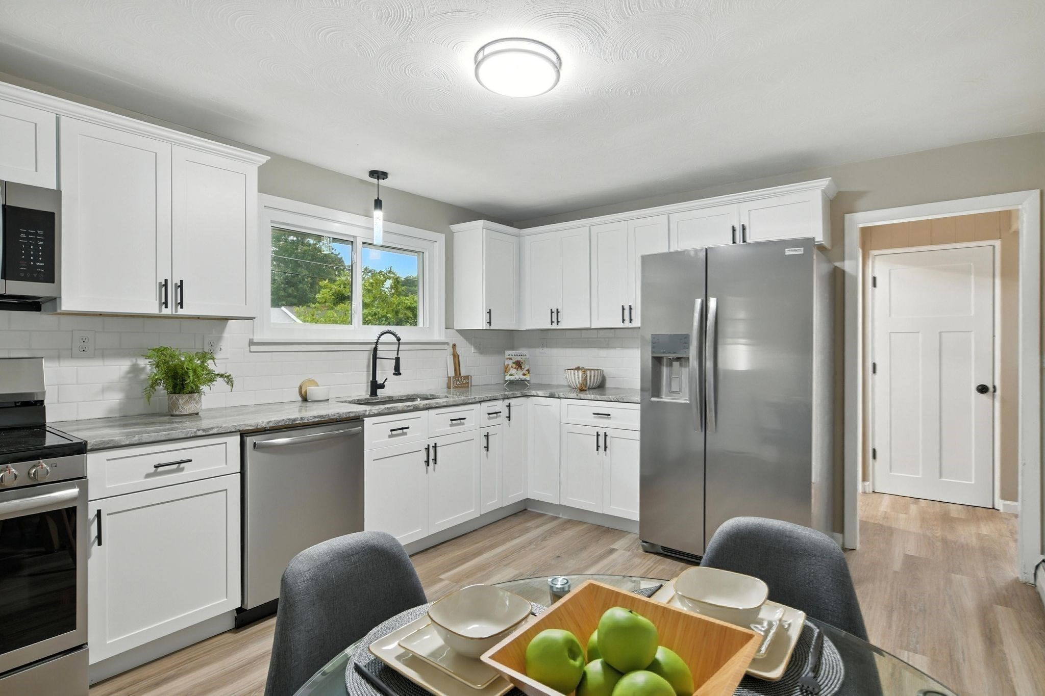 17 Pebble Mill Rd, Springfield, MA 01118 - Image 14