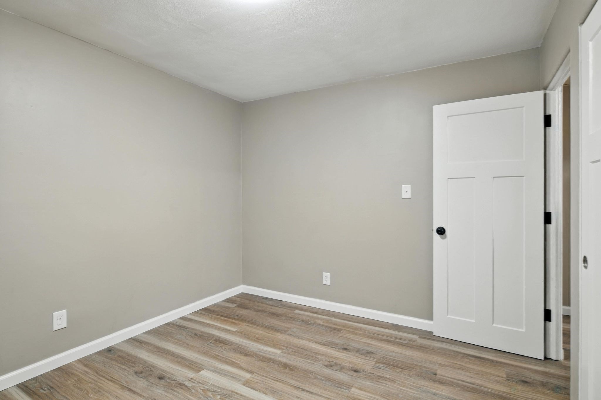 17 Pebble Mill Rd, Springfield, MA 01118 - Image 23