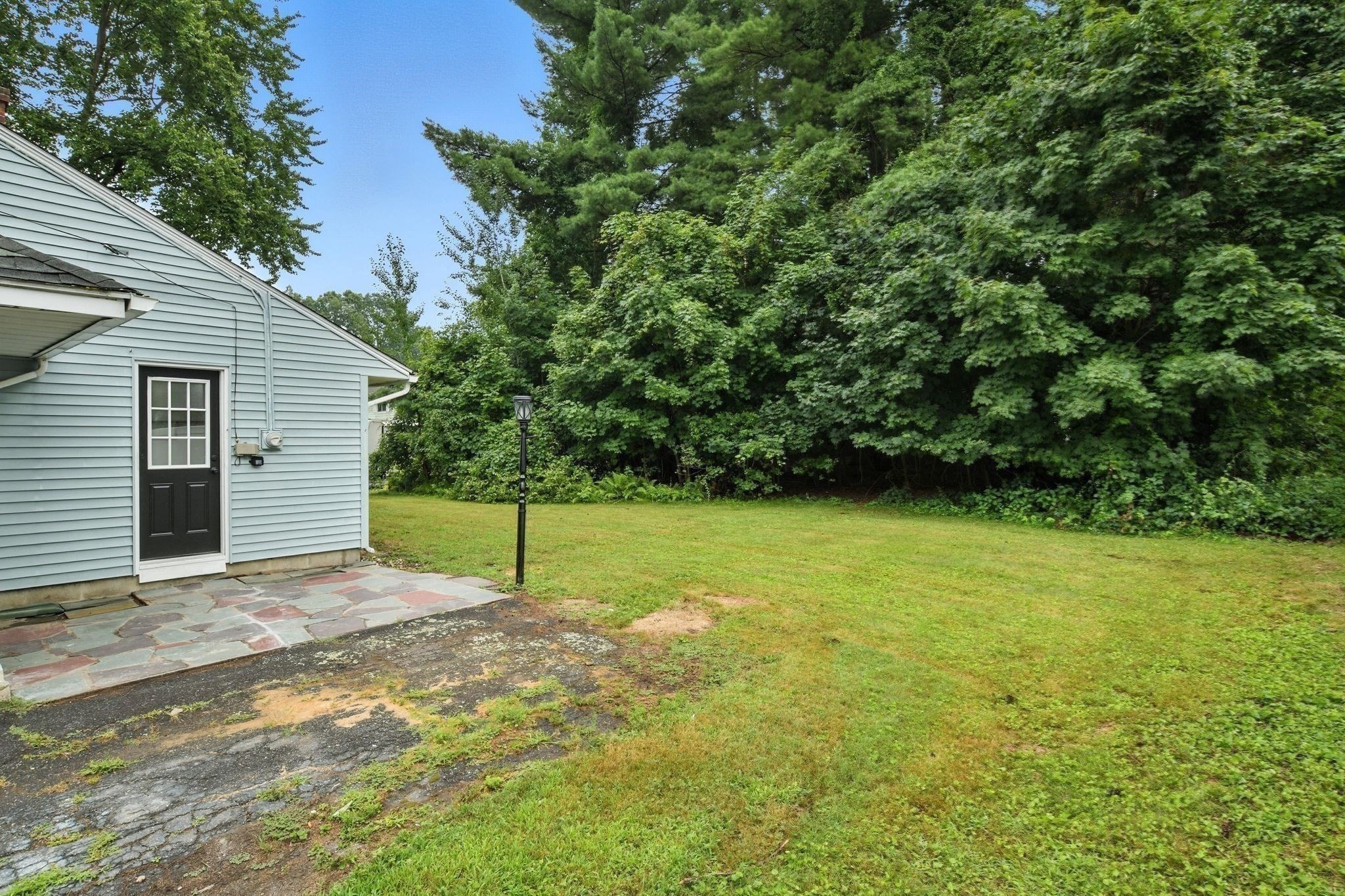17 Pebble Mill Rd, Springfield, MA 01118 - Image 29