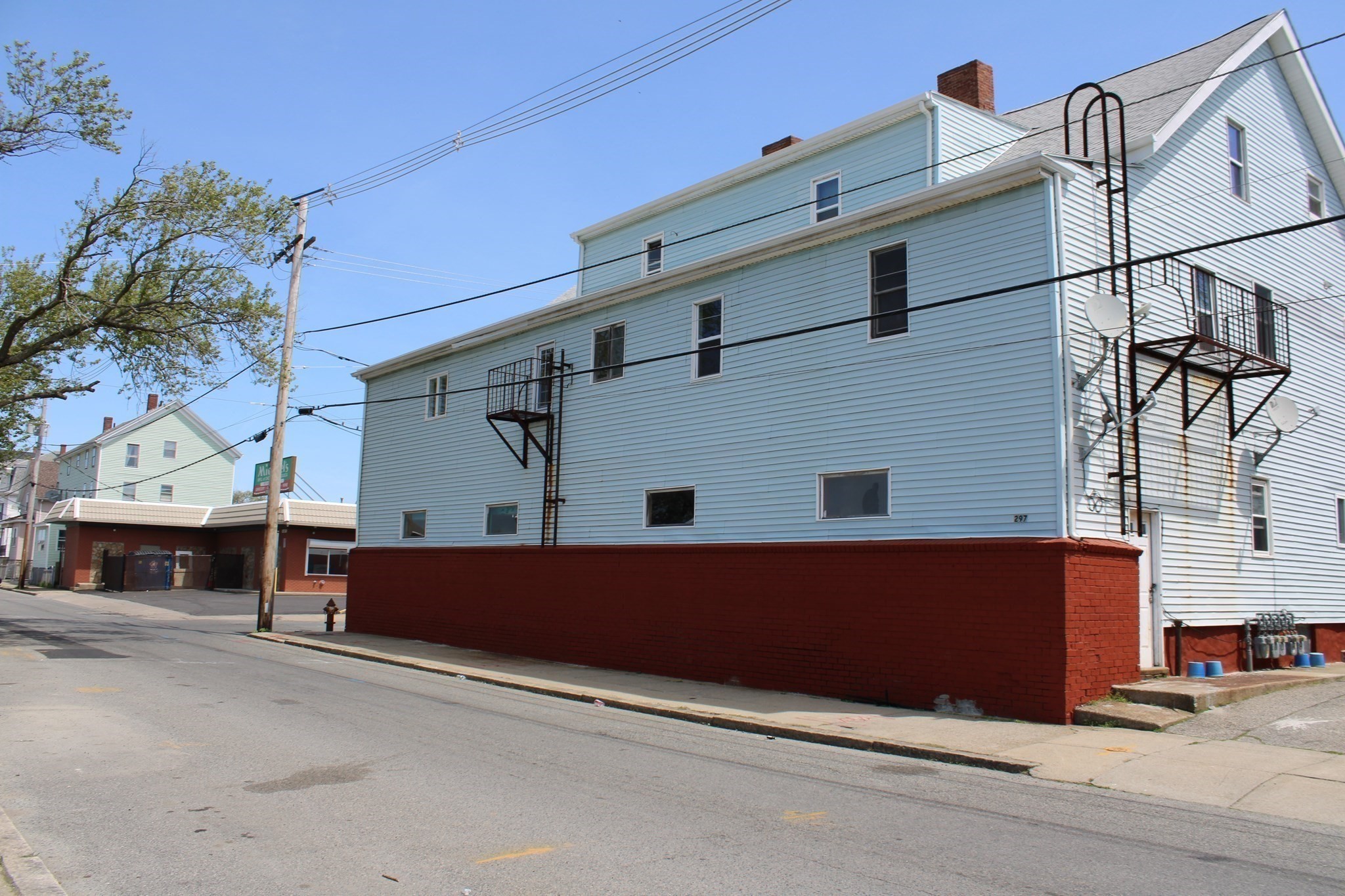 297 Lindsey St, Fall River, MA 02720 - Image 1