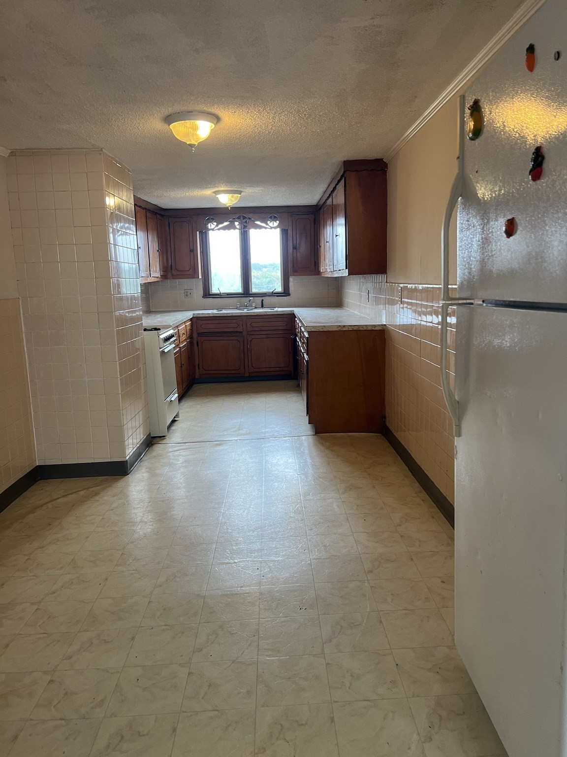 297 Lindsey St, Fall River, MA 02720 - Image 28