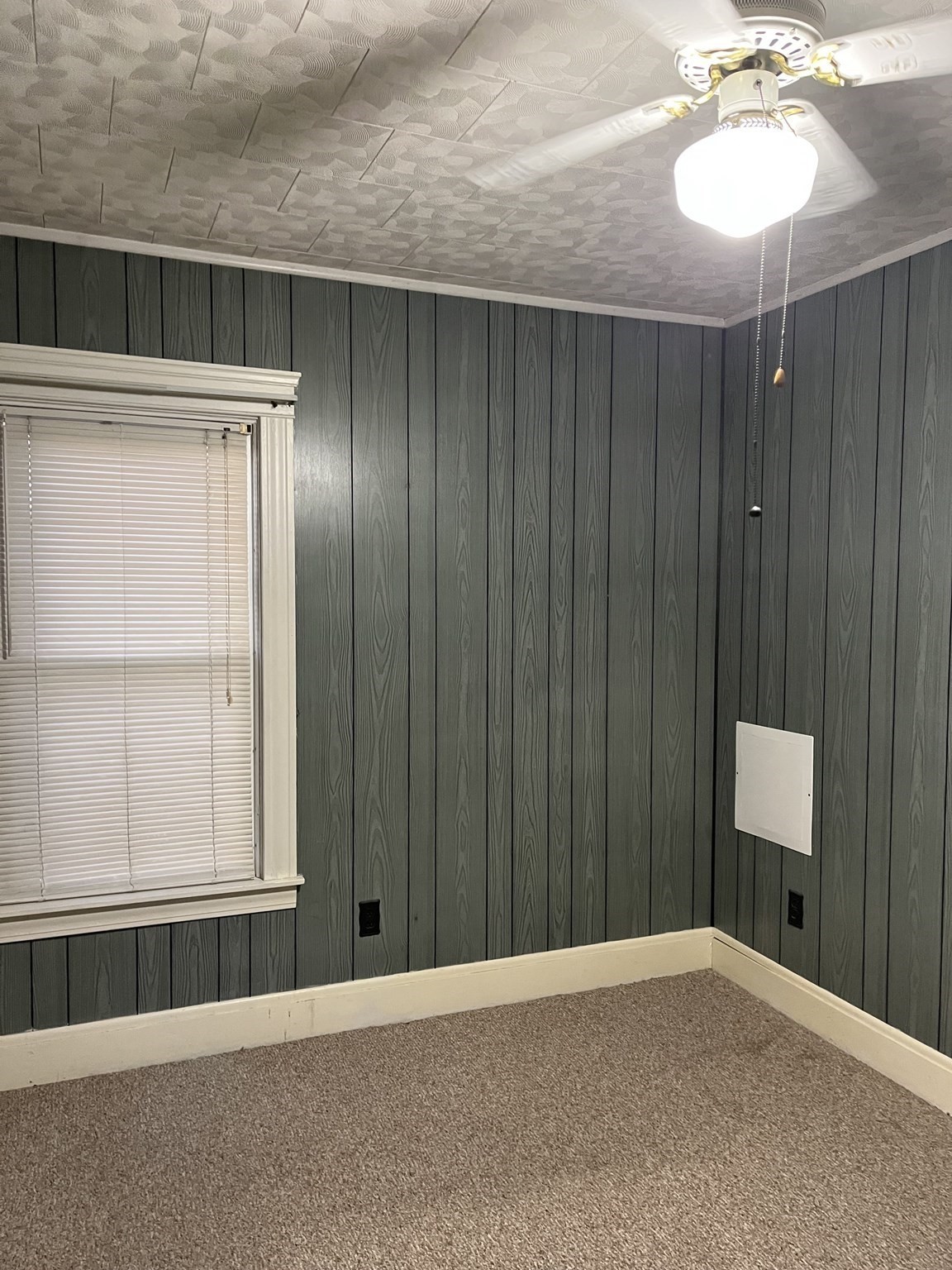 27 Tiffany St, Attleboro, MA 02703 - Image 13