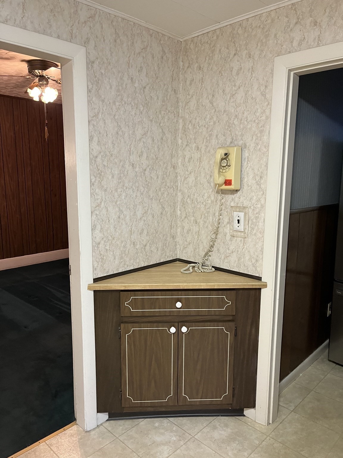 27 Tiffany St, Attleboro, MA 02703 - Image 8