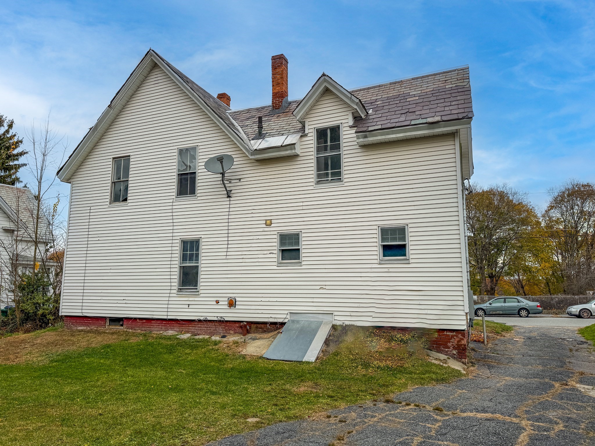 90 Albee St, Fitchburg, MA 01420 - Image 9