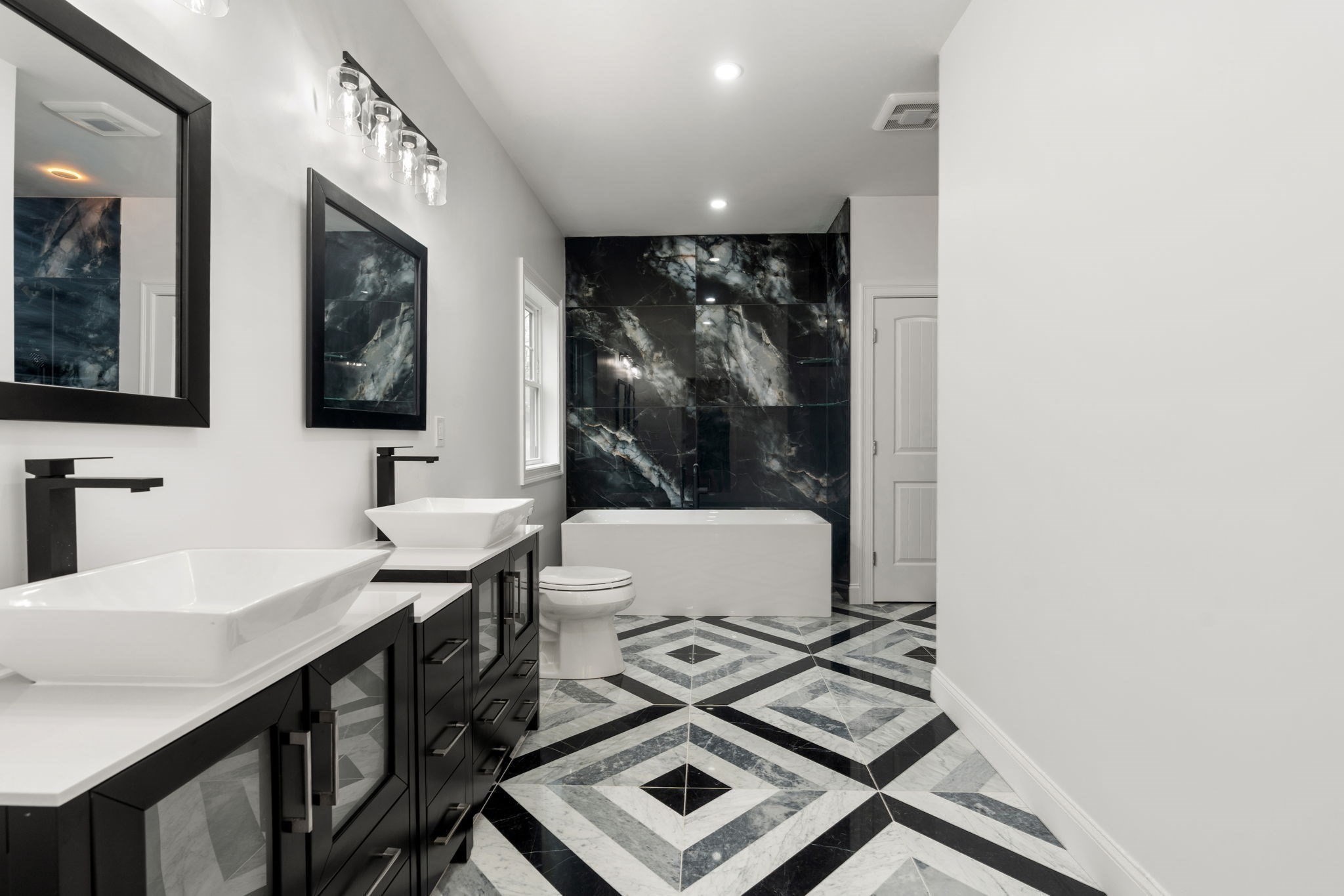 251 Clark Road, Lowell, MA 01852 - Image 16