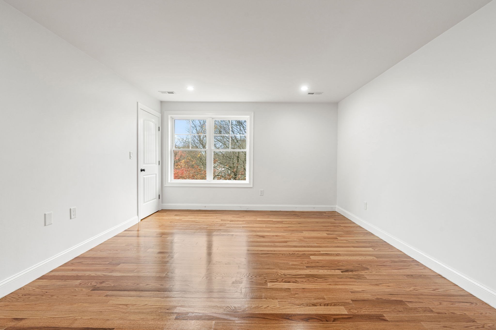 251 Clark Road, Lowell, MA 01852 - Image 28