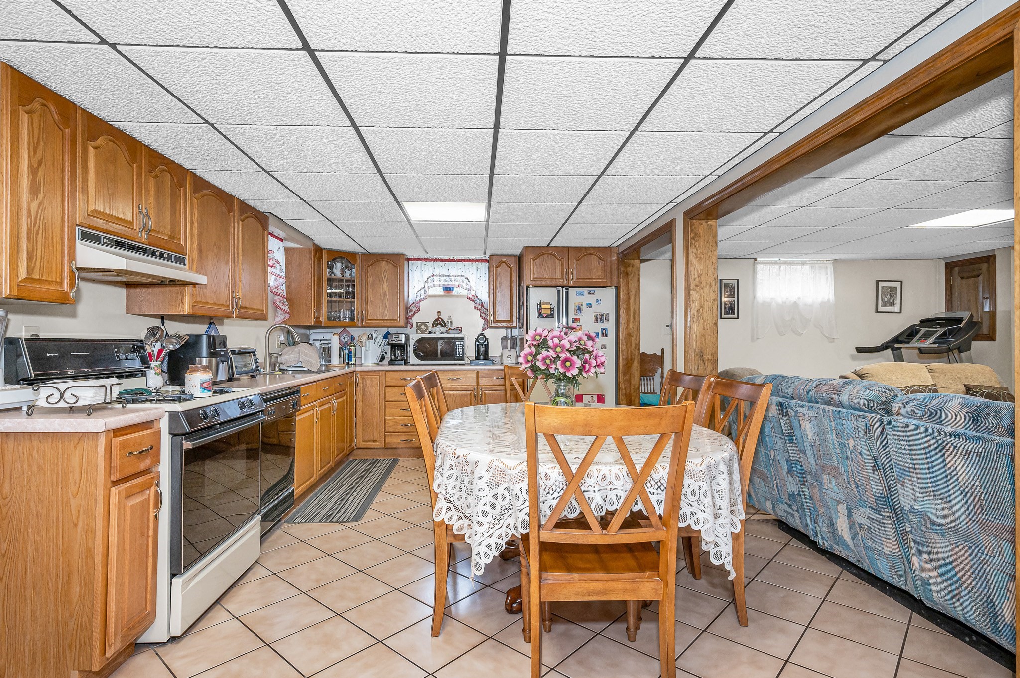 80 Sesame Street, Tewksbury, MA 01876 - Image 27