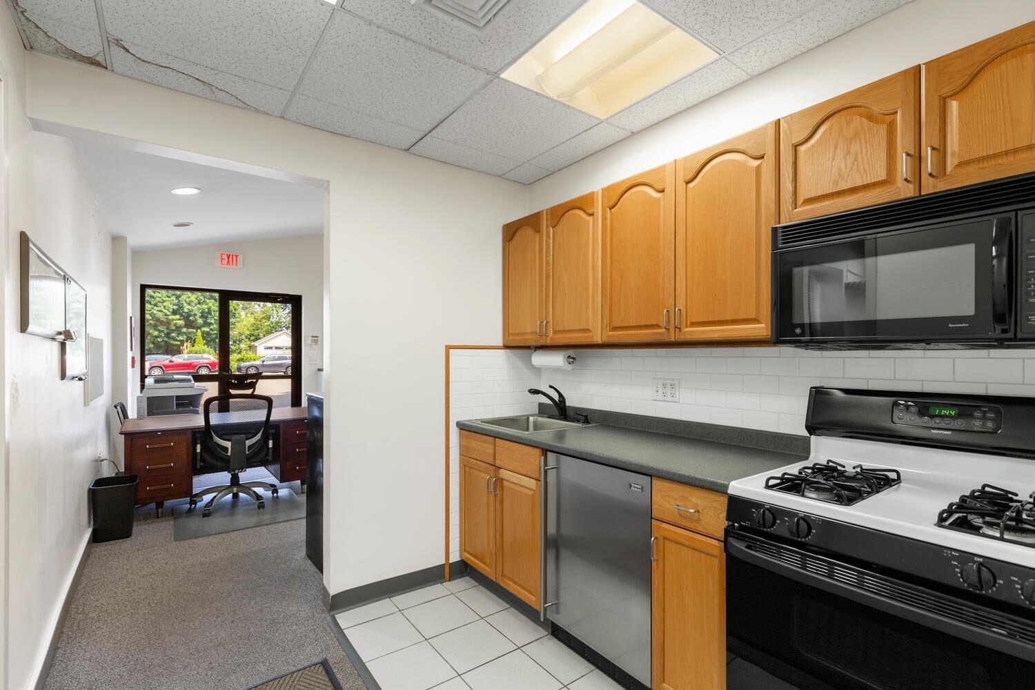 30 Thacher St, Malden, MA 02148 - Image 20