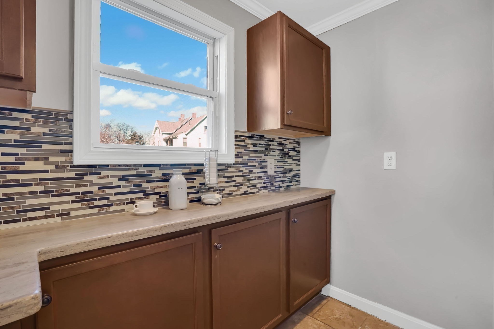 41 Florida St, Springfield, MA 01109 - Image 16