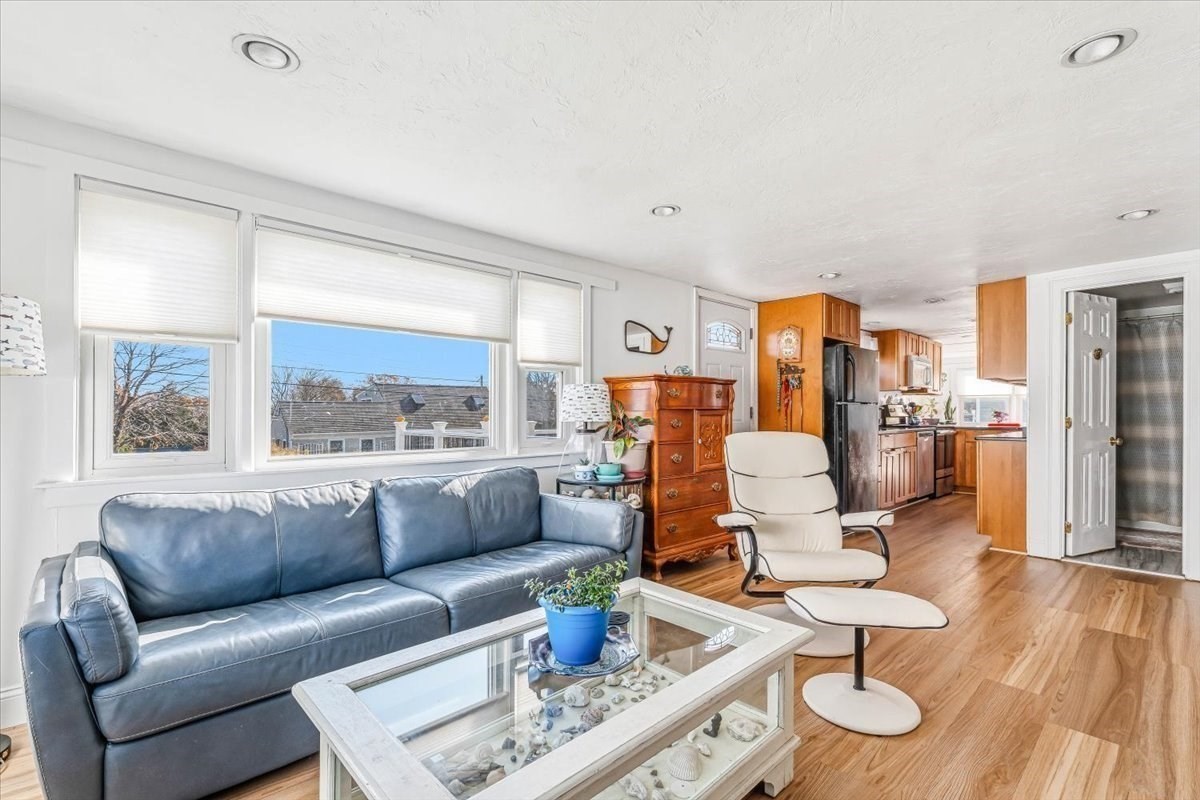 65 Hilltop Ave, Plymouth, MA 02360 - Image 5