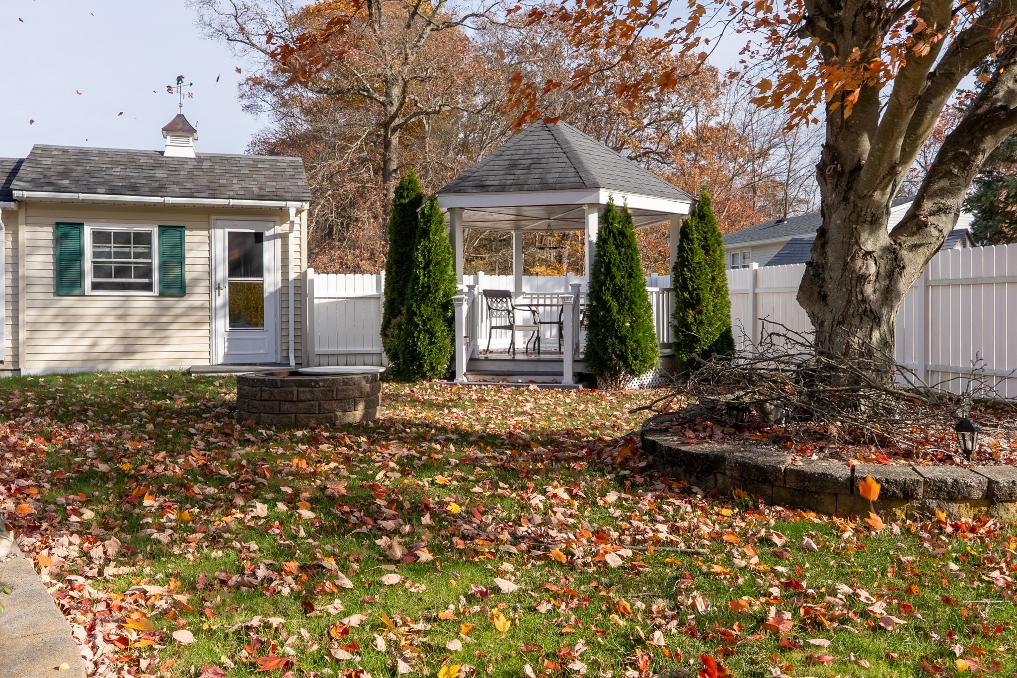 81 Dixon Rd, Brockton, MA 02302 - Image 16