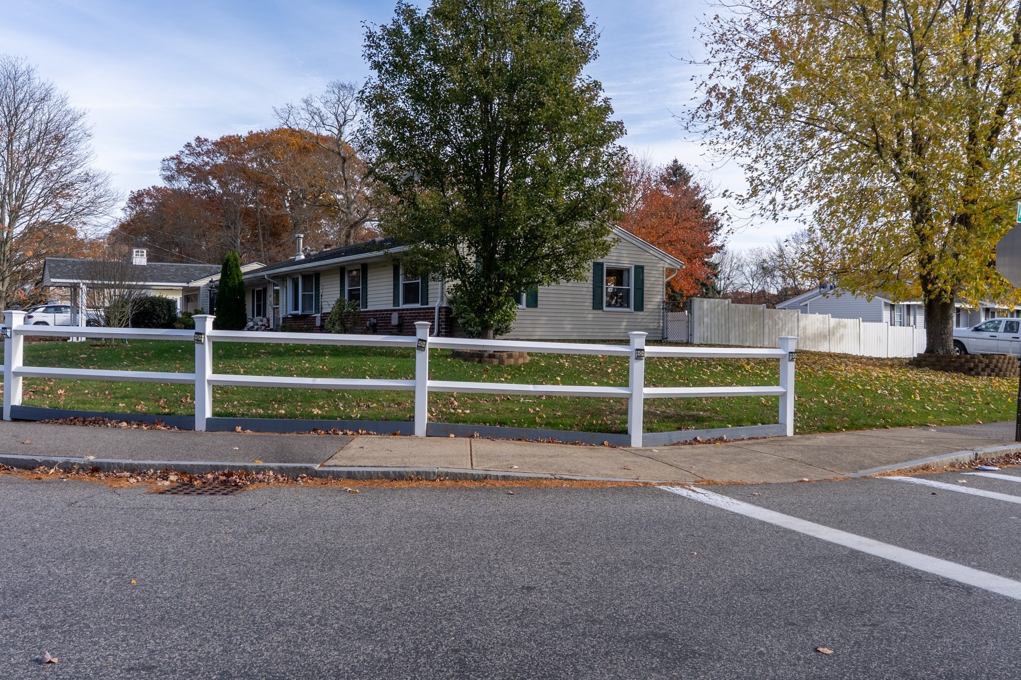 81 Dixon Rd, Brockton, MA 02302 - Image 26