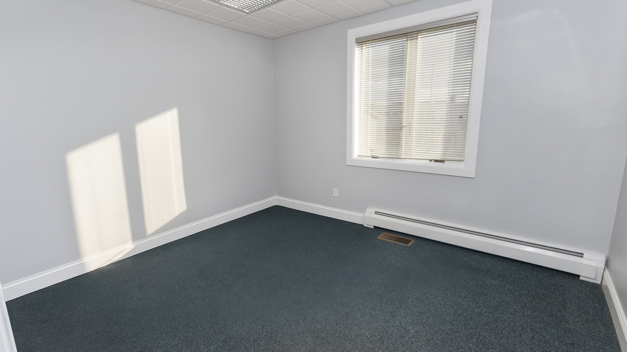 104 Bridge Rd, Salisbury, MA 01952 - Image 13