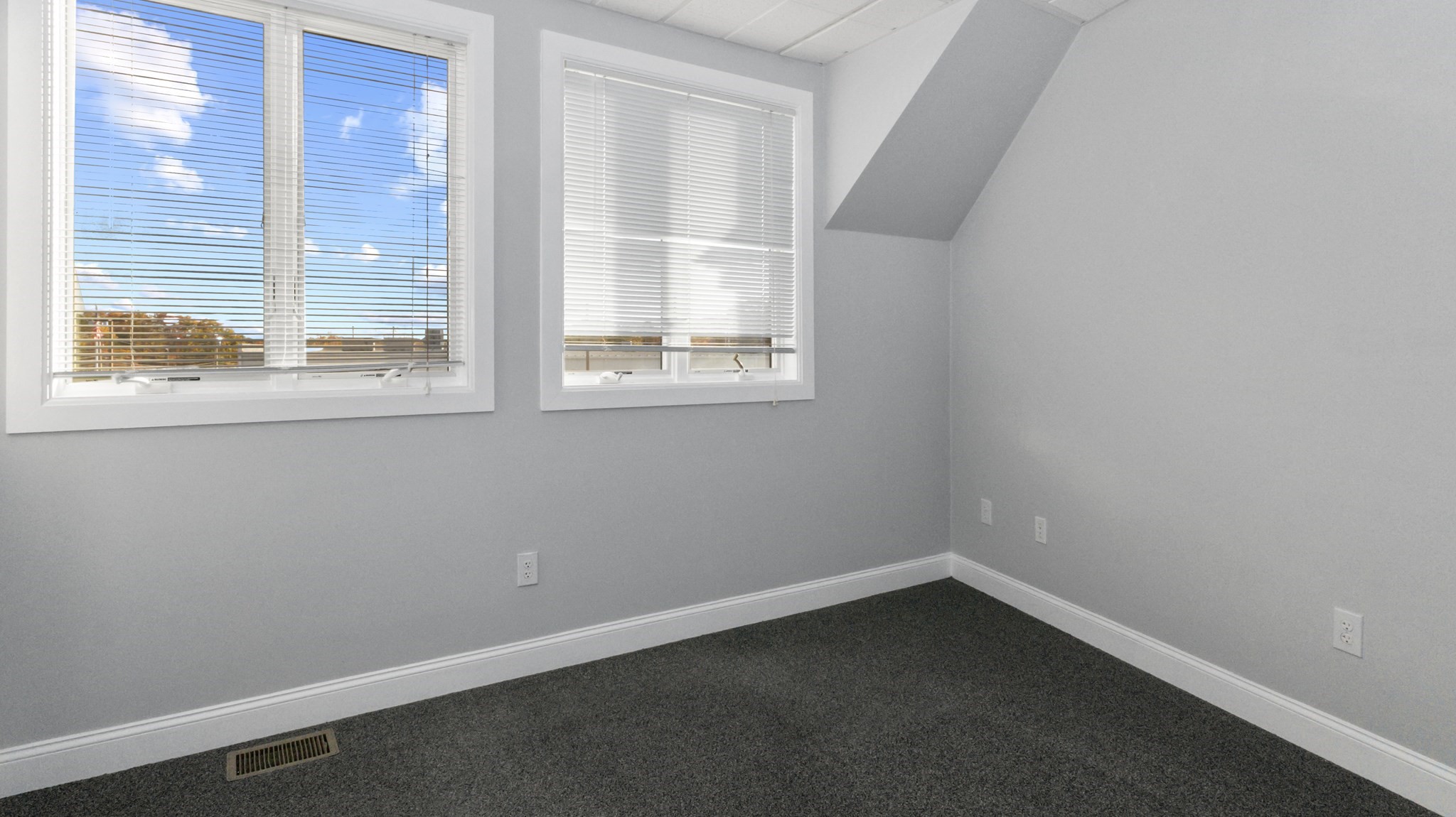 104 Bridge Rd, Salisbury, MA 01952 - Image 27