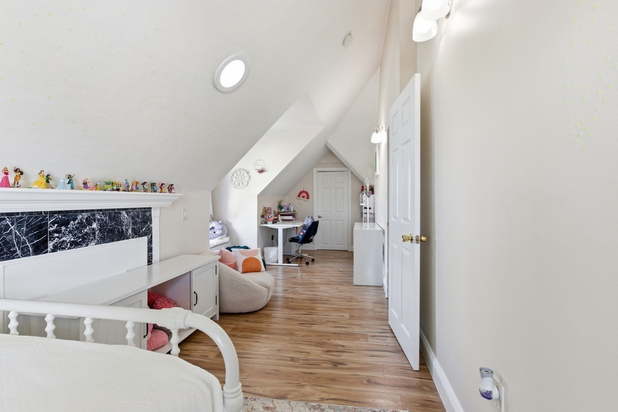 408 Seaver St Unit 2, Dorchester, Boston, MA 02121 - Image 27