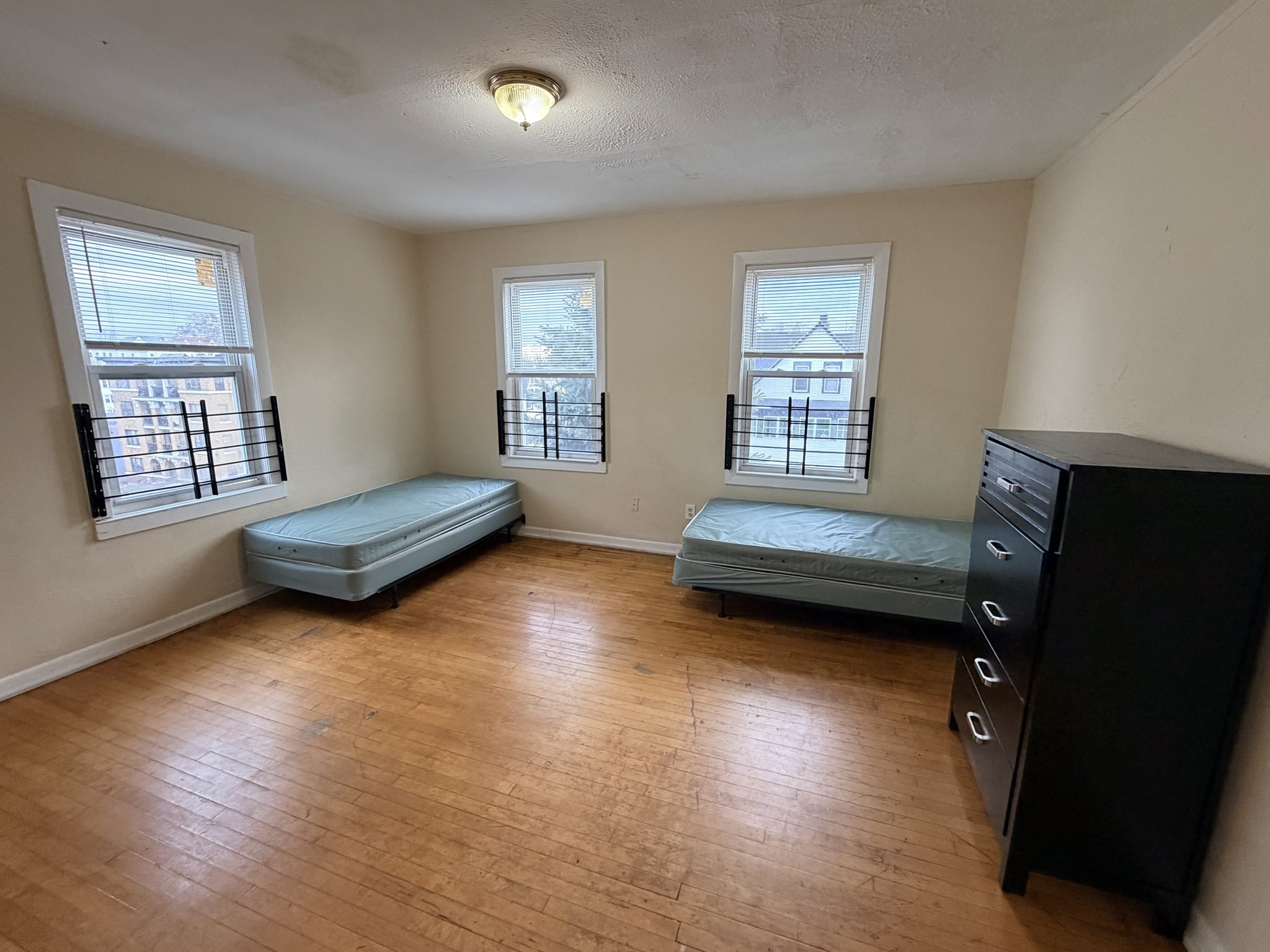 12 King St, Worcester, MA 01610 - Image 17