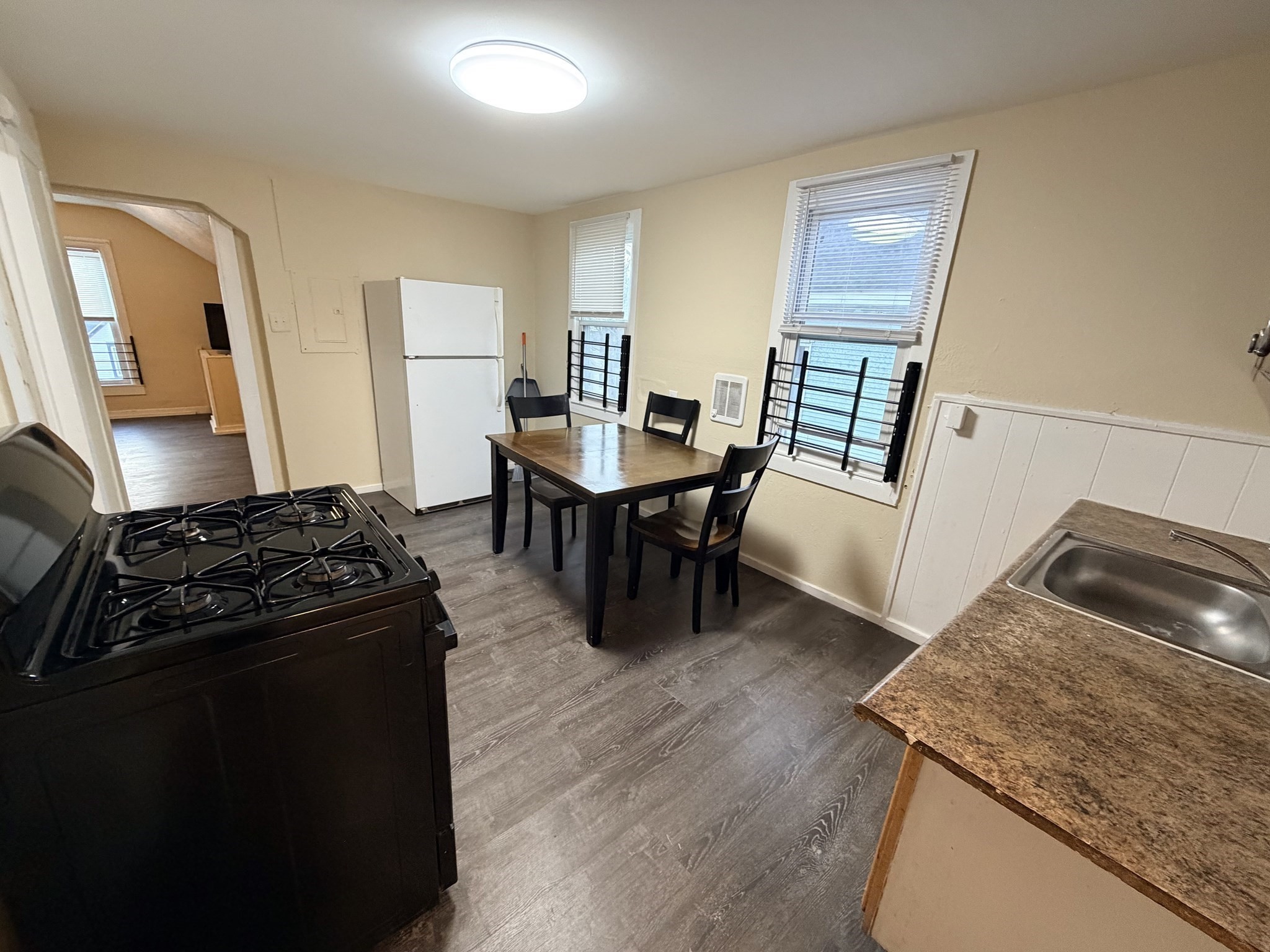 12 King St, Worcester, MA 01610 - Image 21