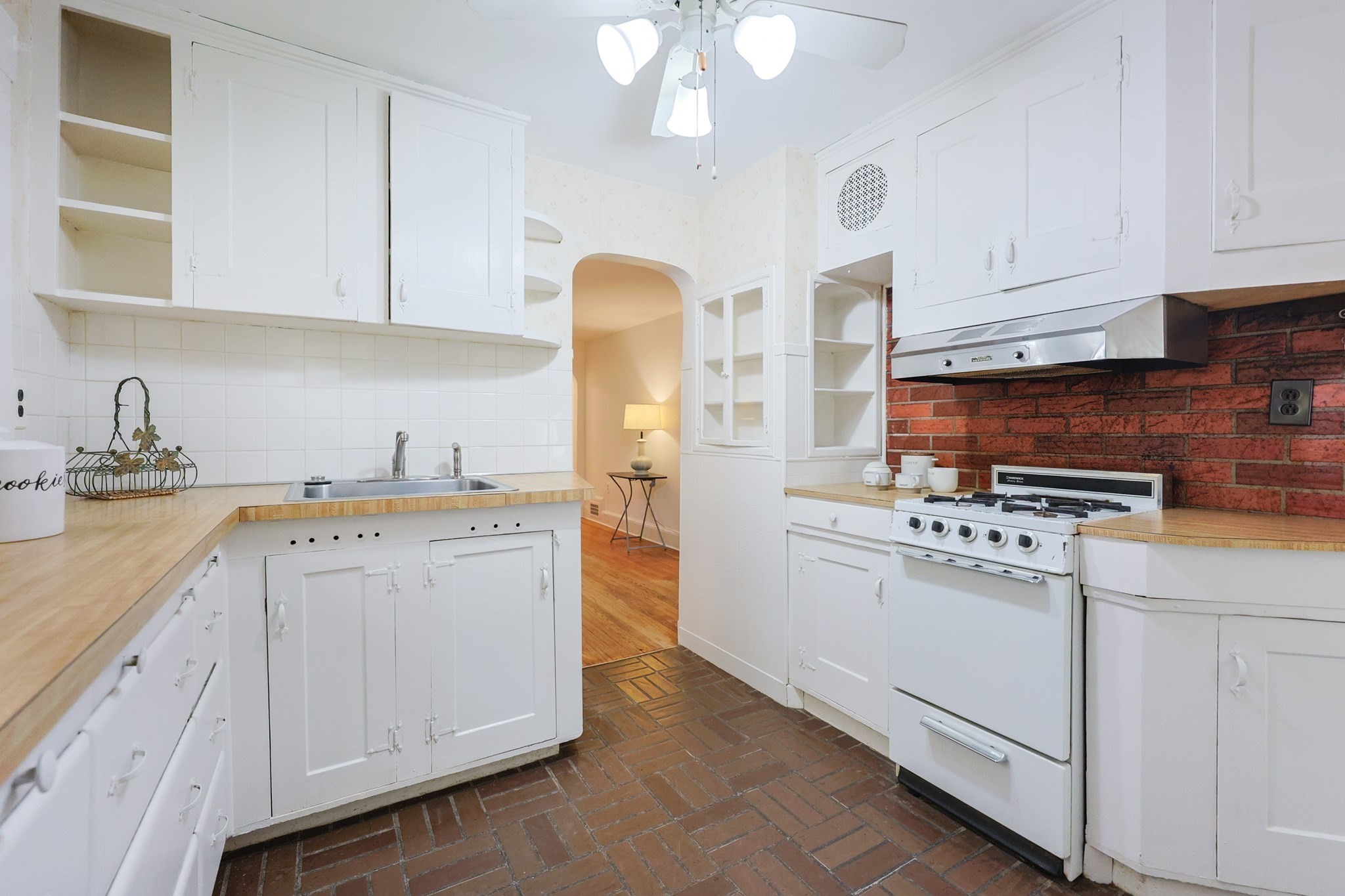 52 Harrison St, Medford, MA 02155 - Image 17