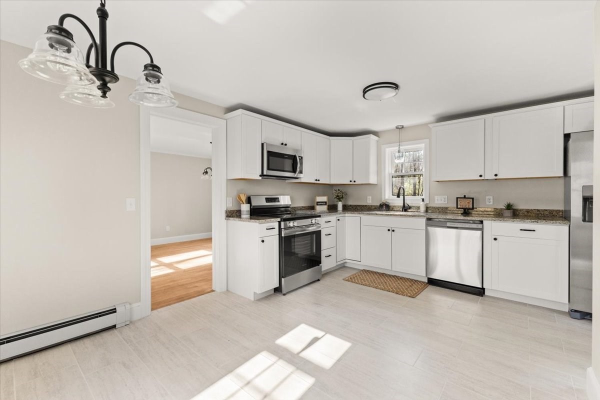 52 Anthony St, Berkley, MA 02779 - Image 8