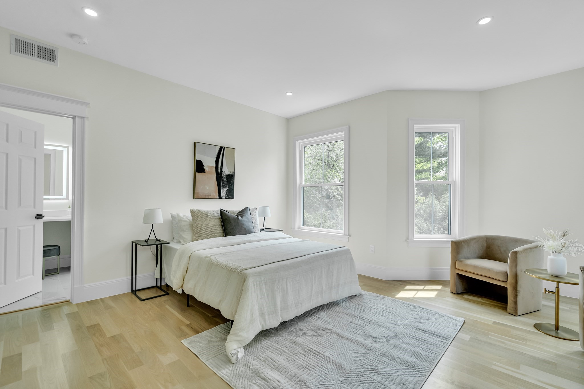 686 Centre St, Newton, MA 02458 - Image 12