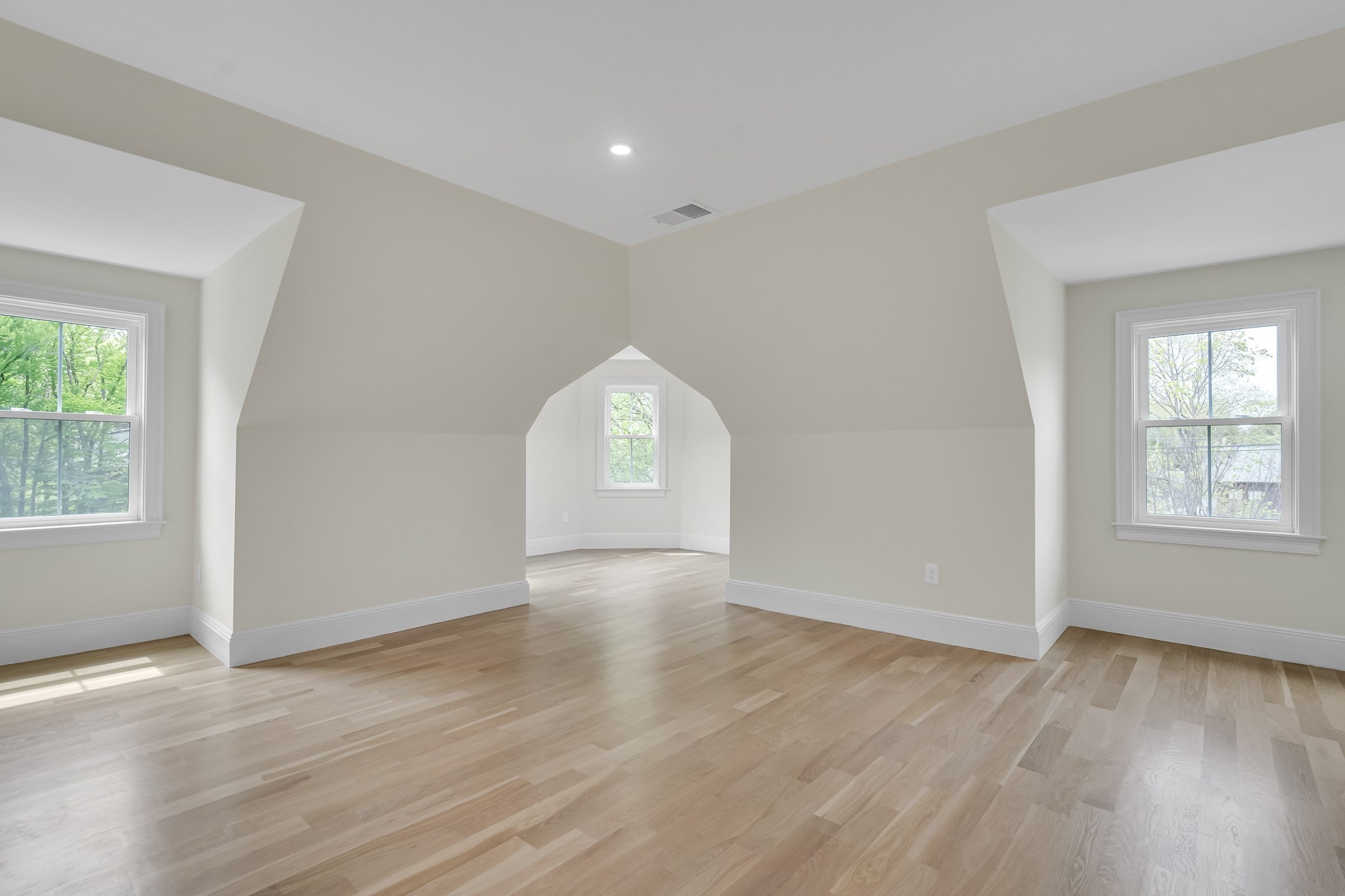 686 Centre St, Newton, MA 02458 - Image 22