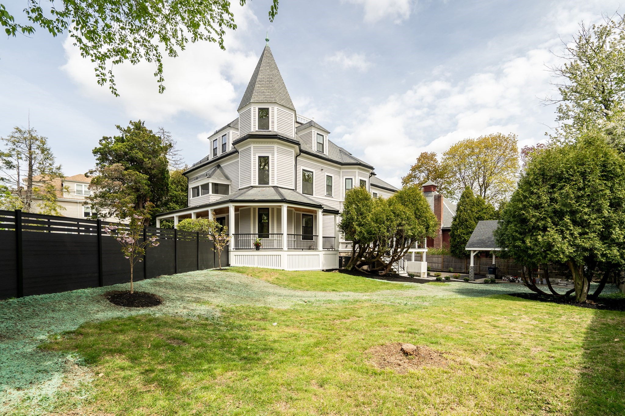 686 Centre St, Newton, MA 02458 - Image 25